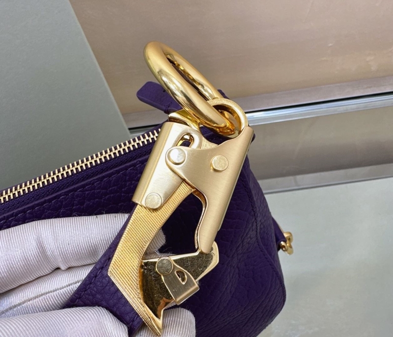 Bv*b*rry satchel bags